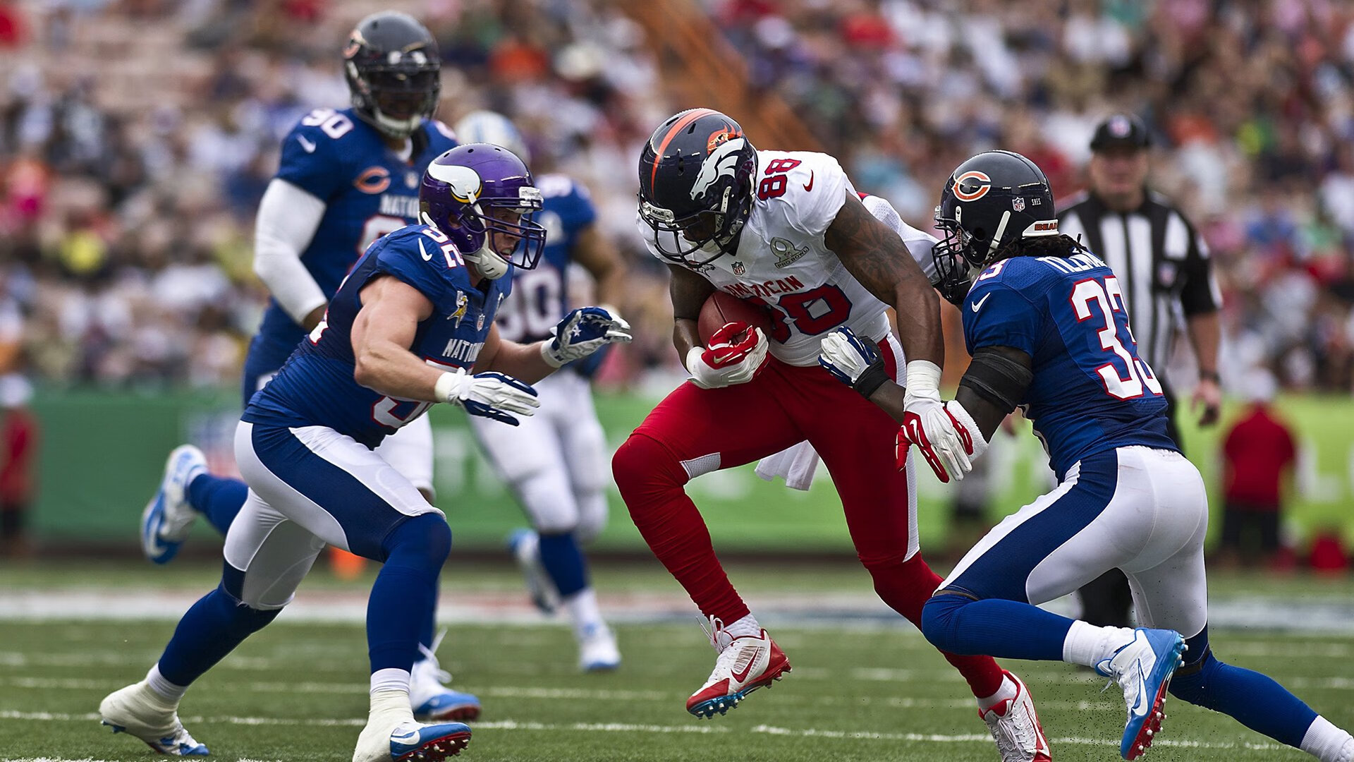 霍特·巴雷特：全黑队攻防转换中的中枢，带领球队打出完美配合